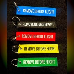 Remove Before Flight Keychain
Bag Tag